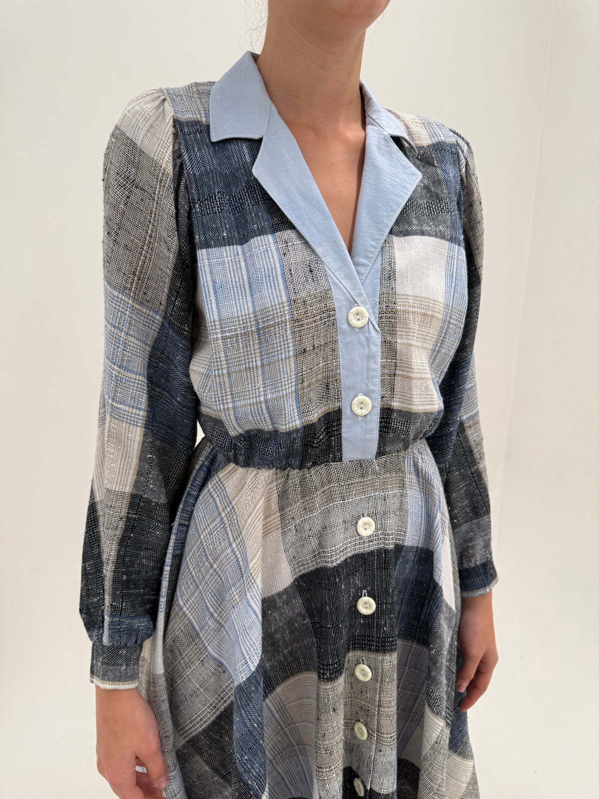 Rochie vintage în croi de ani 50 din lana extrafina texturată