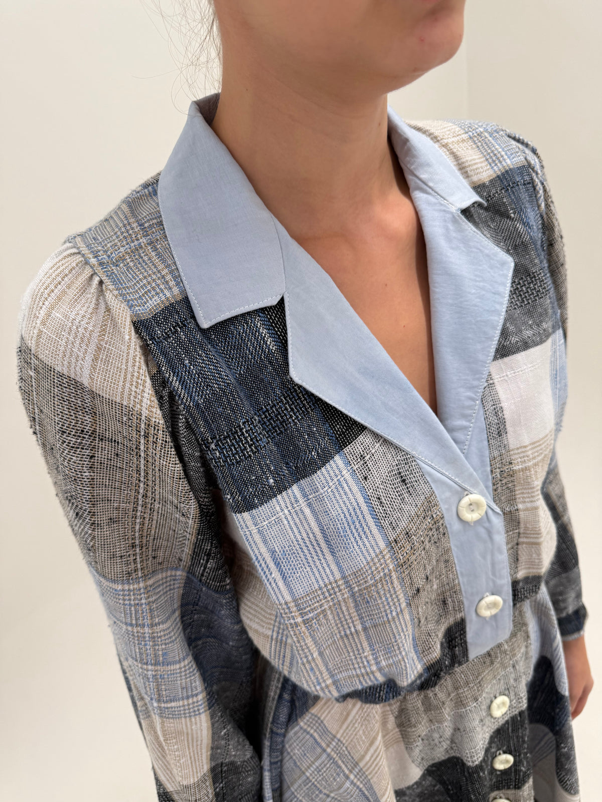 Rochie vintage în croi de ani 50 din lana extrafina texturată