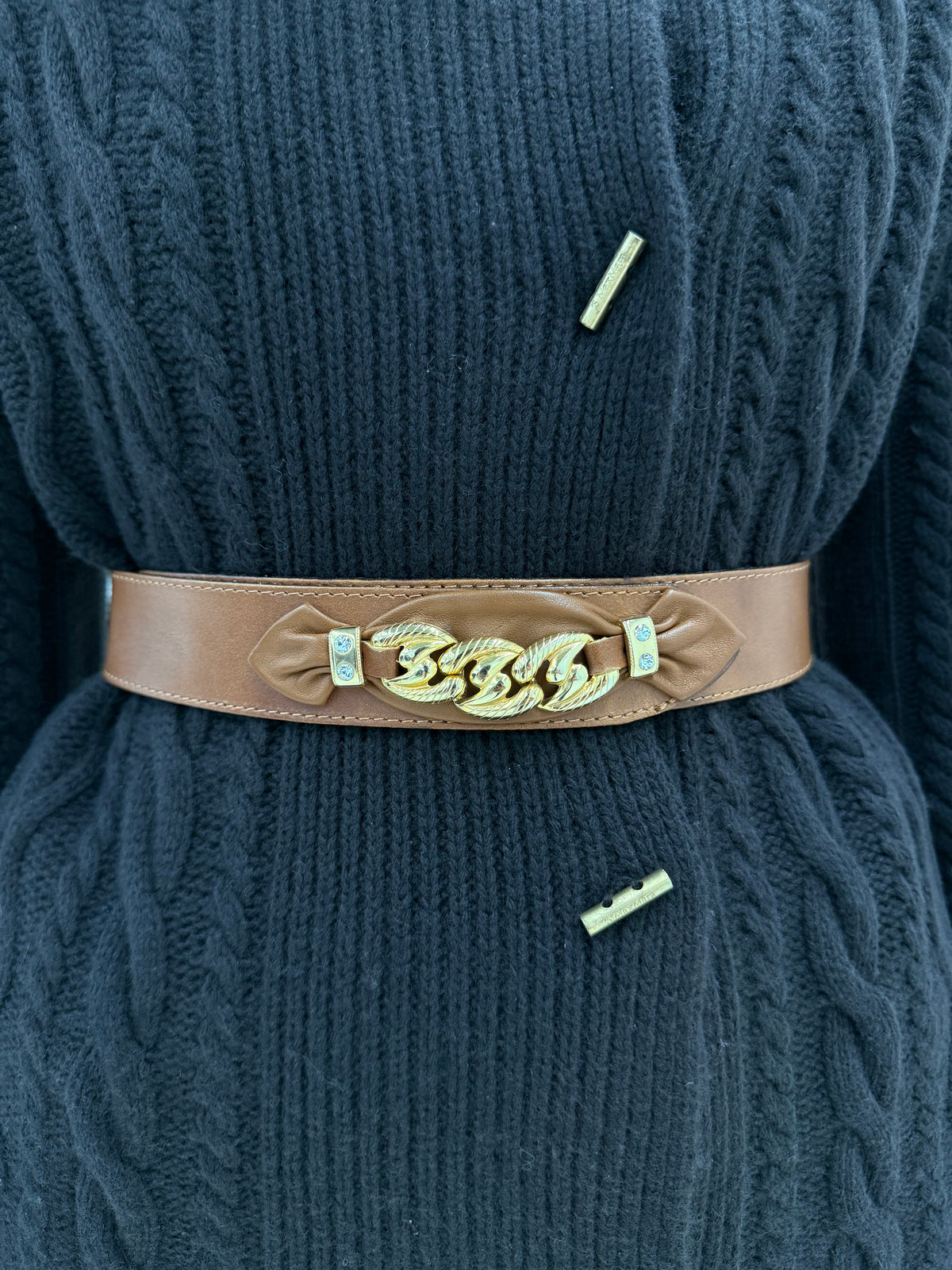 Centura statement vintage din piele naturală cu feronerie aurie