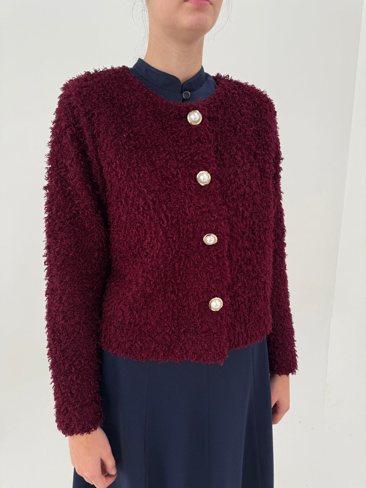 Jacheta tip cardigan Madeleine plum purple superb din tricot cu aspect de blăniță