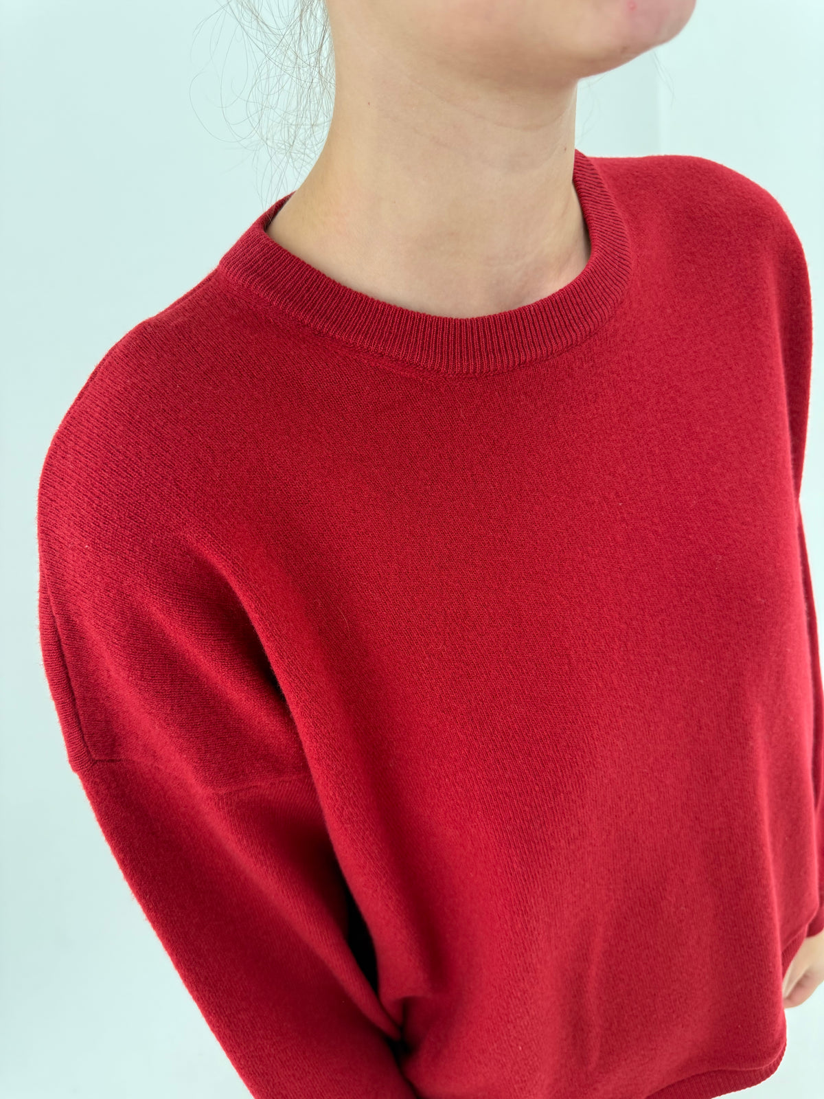 Pulover italian cherry red din lana extrafina pura virgină certificată crew neck