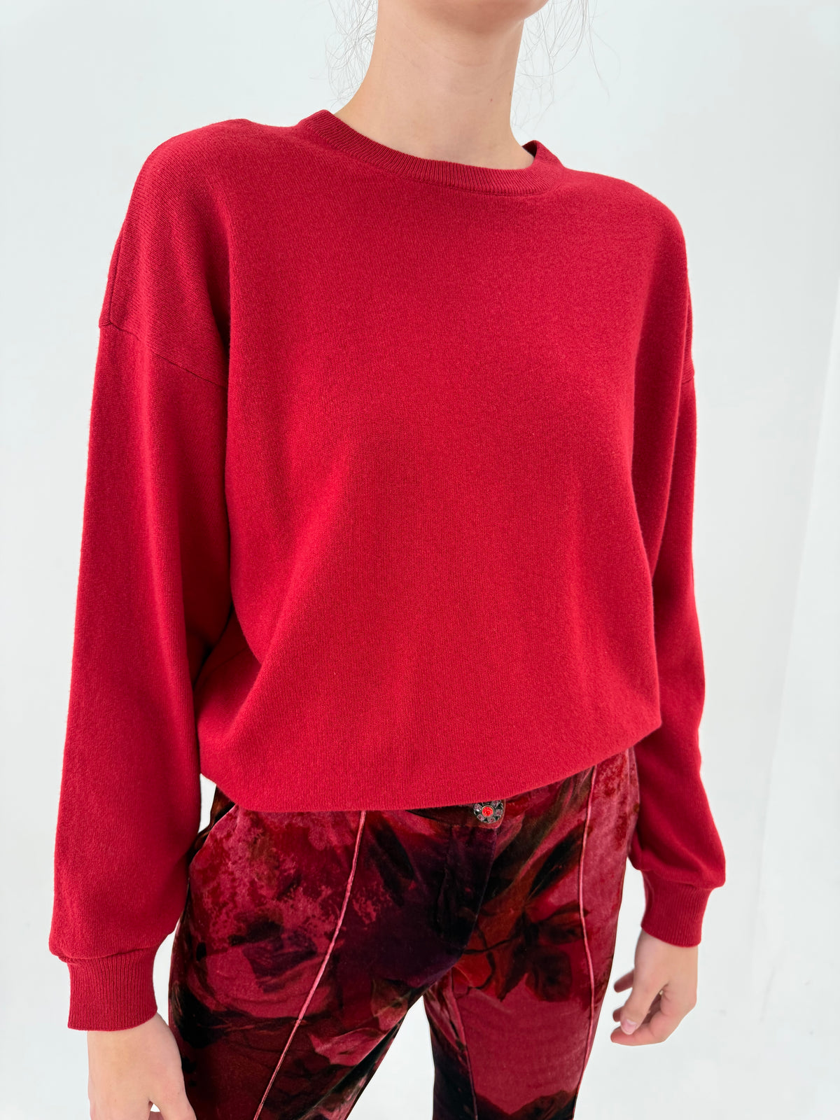 Pulover italian cherry red din lana extrafina pura virgină certificată crew neck
