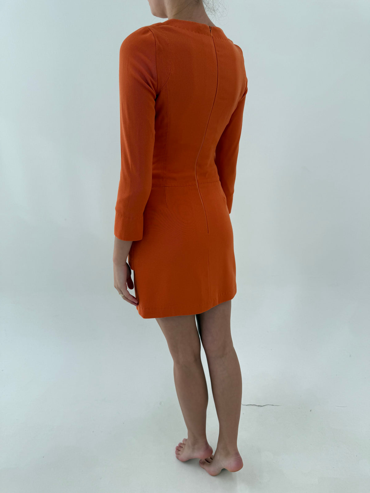 Rochie vintage oranj din lana extrafina în croi retro modern bodycon