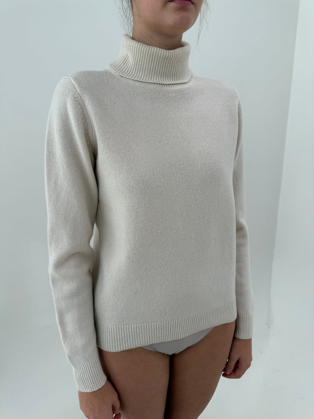 Maleta ivorie din lana extrafina butter white