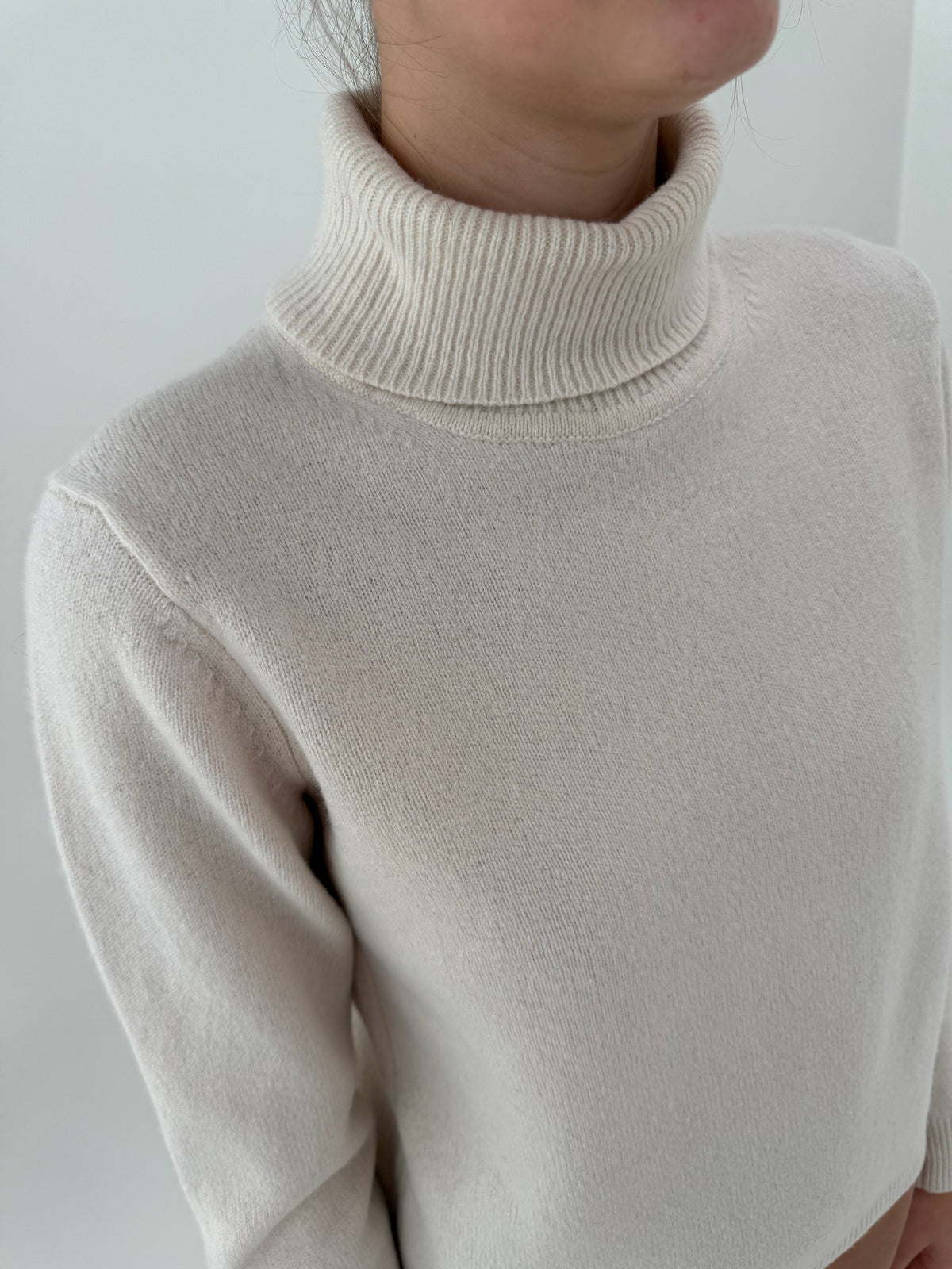 Maleta ivorie din lana extrafina butter white