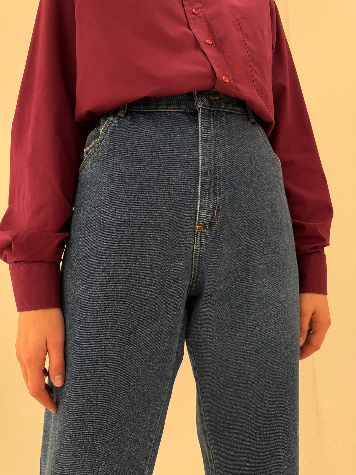 Jeans tall din bumbac din denim gros indigo wash cu talie ultra înaltă