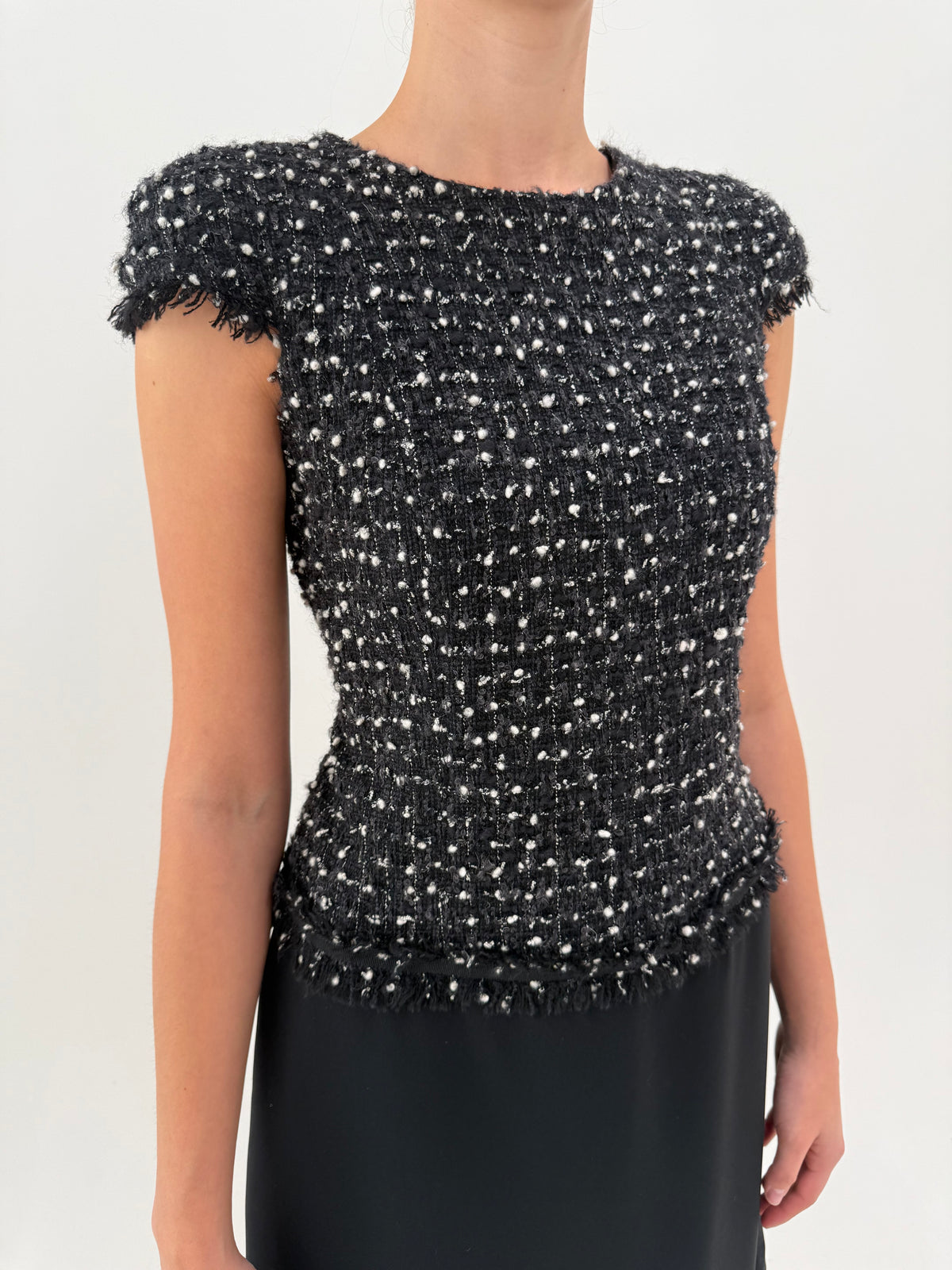Rochie Max Mara în stil Chanel cu talie ușor căzută din tweed și stofă extrafina de lana