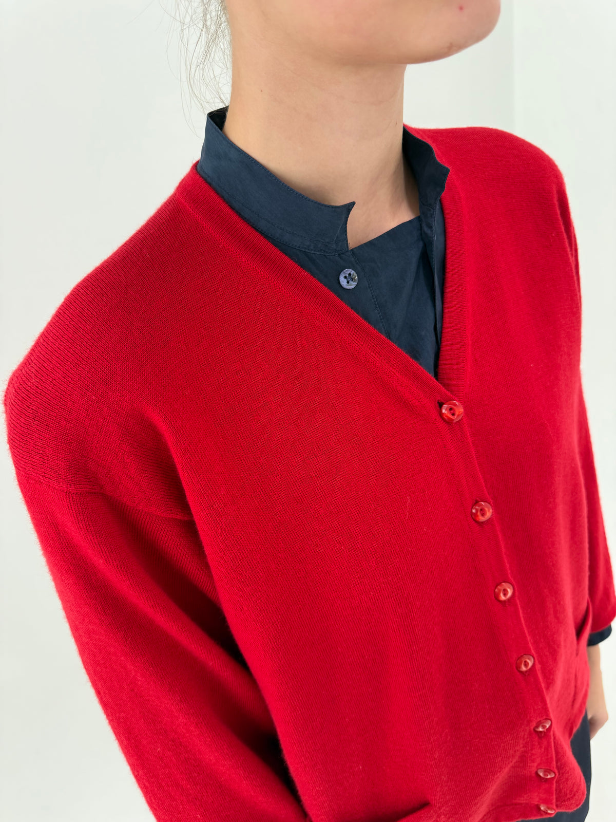 Cardigan petite de brand luxury Pringle of Scotland din lana extrafina în croi boxy