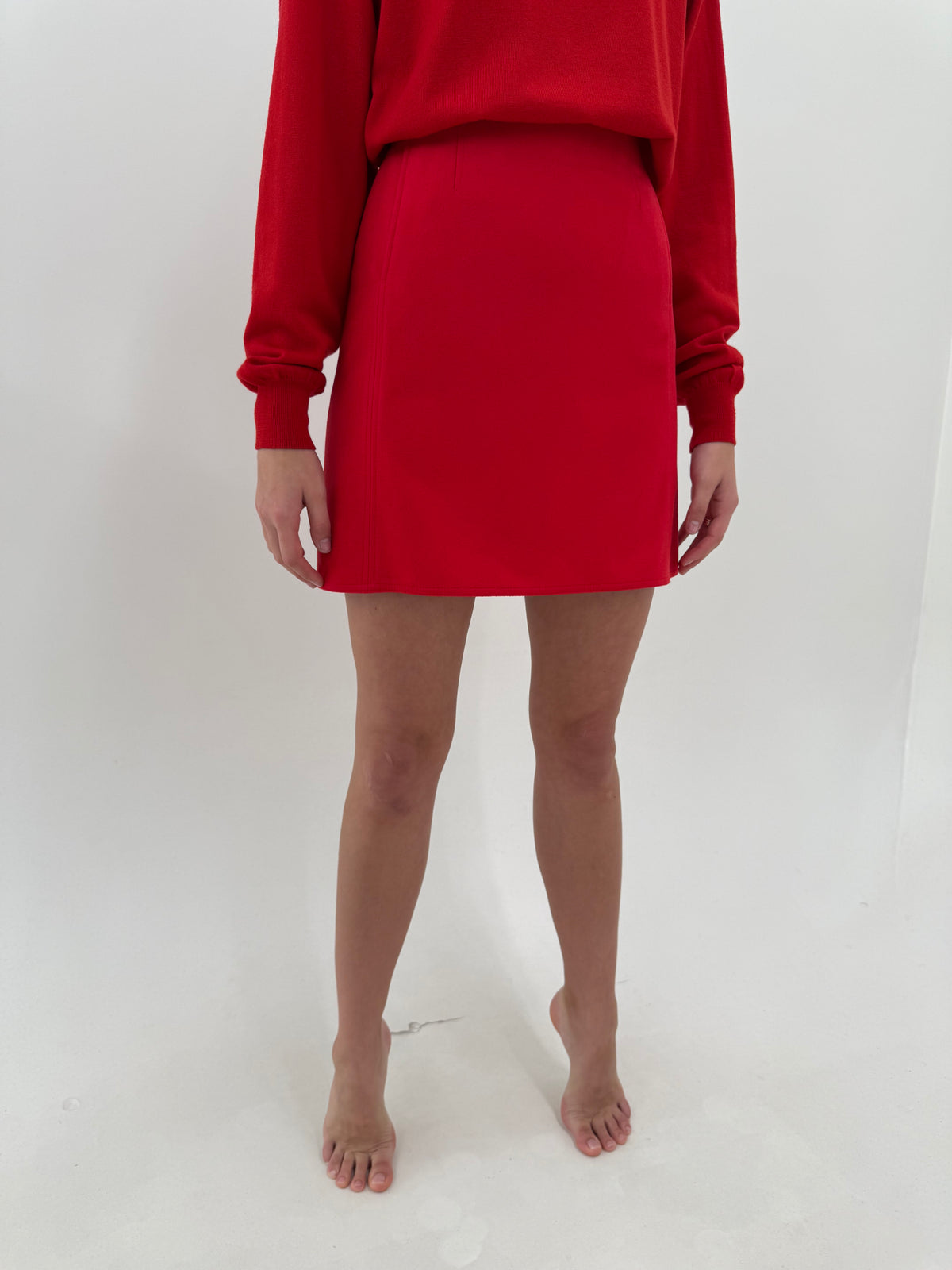 Fustă mini cherry red din stofă worsted de lana extrafina