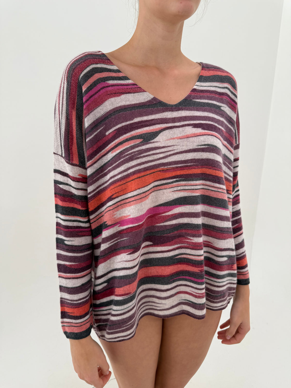 Pulover din cașmir în culori superbe și croi oversized petite