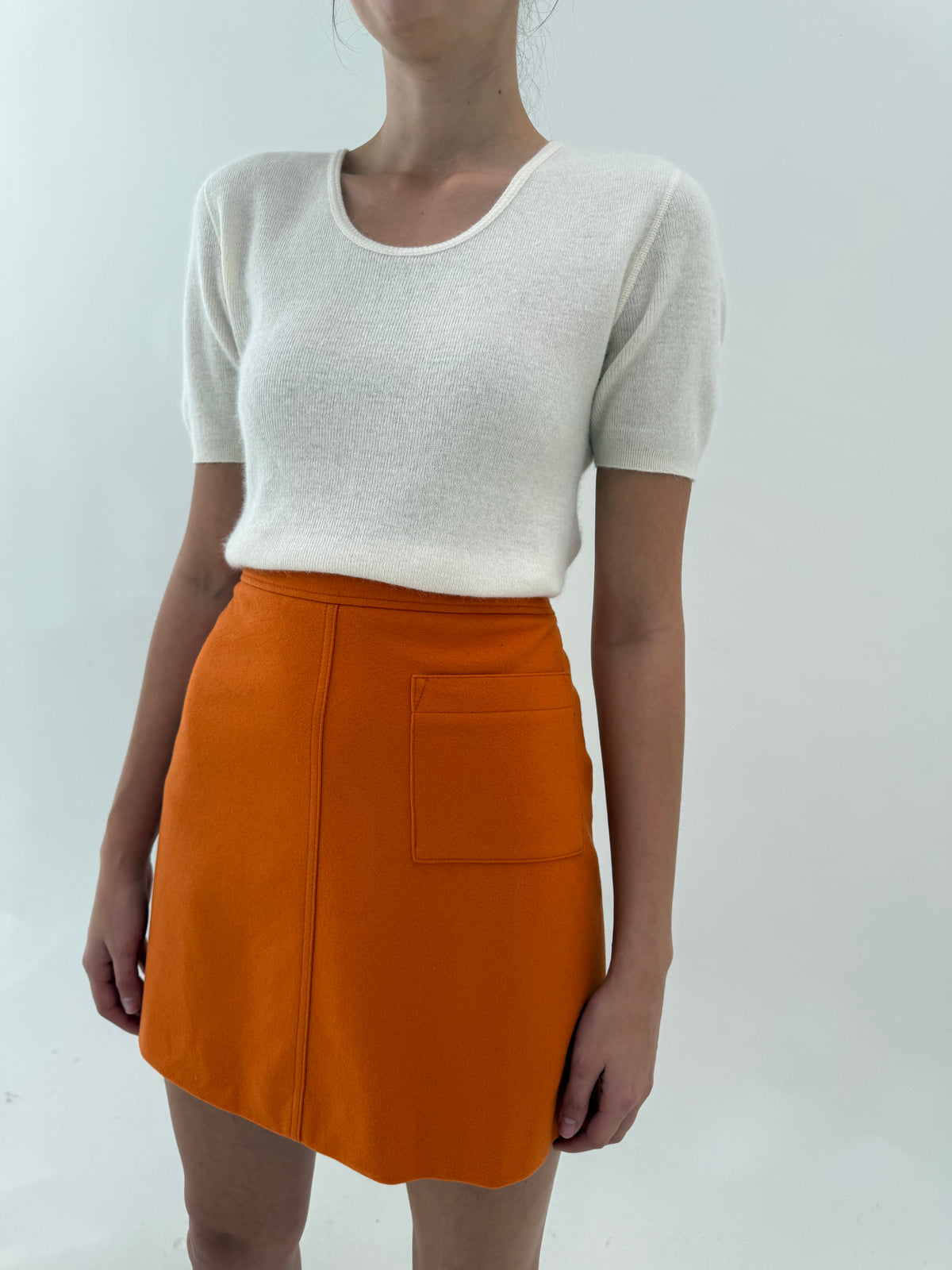 Top off white din lana cu Angora în croi lung