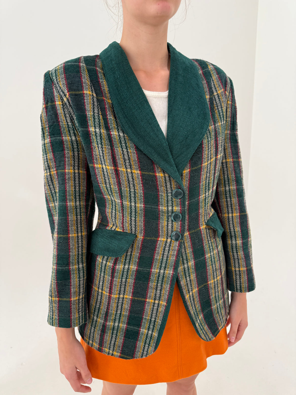Sacou din tweed gros de lana și bumbac în culori superbe și croi cambrat