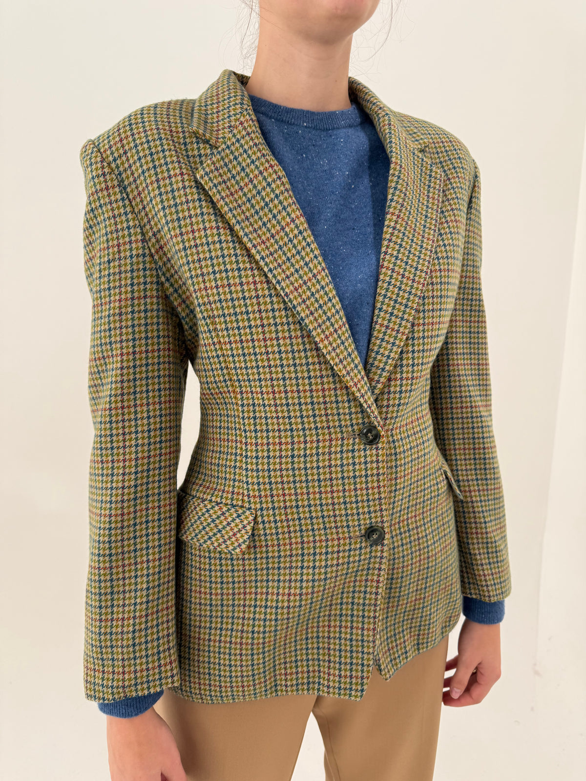 Sacou pied de coq în carouri din tweed de lana extrafina în croi cambrat