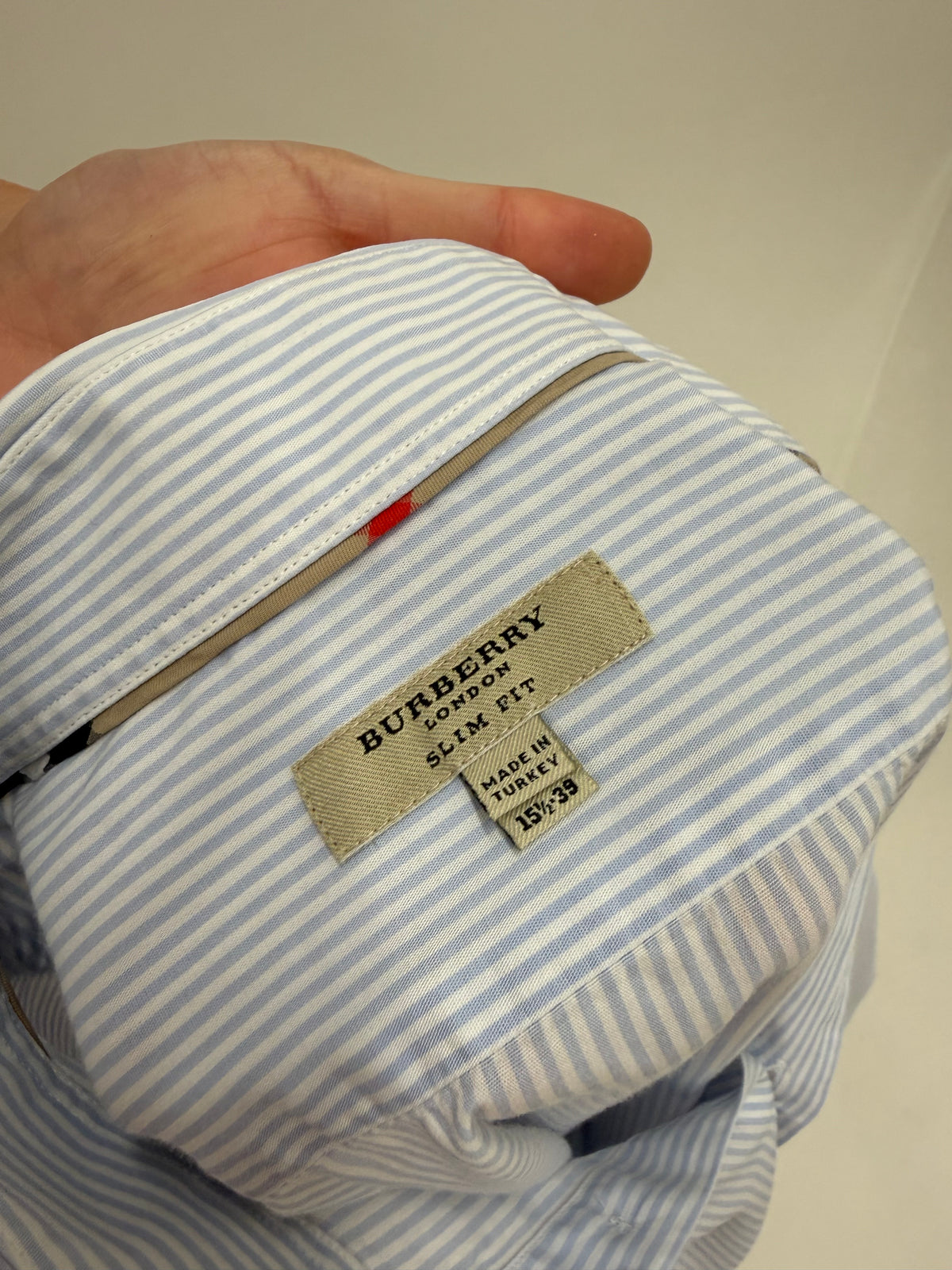 Cămașa Burberry din bumbac pinpoint Oxford cu dungi fine verticale baby blue