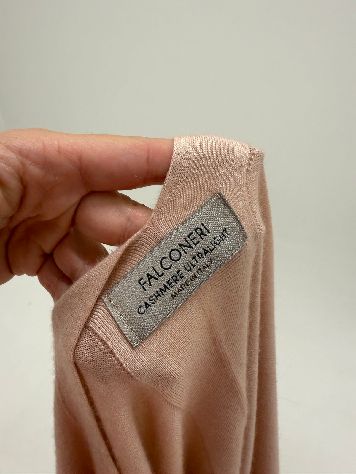 Pulover luxury Falconeri din cașmir excepțional cu fir lung powder pink