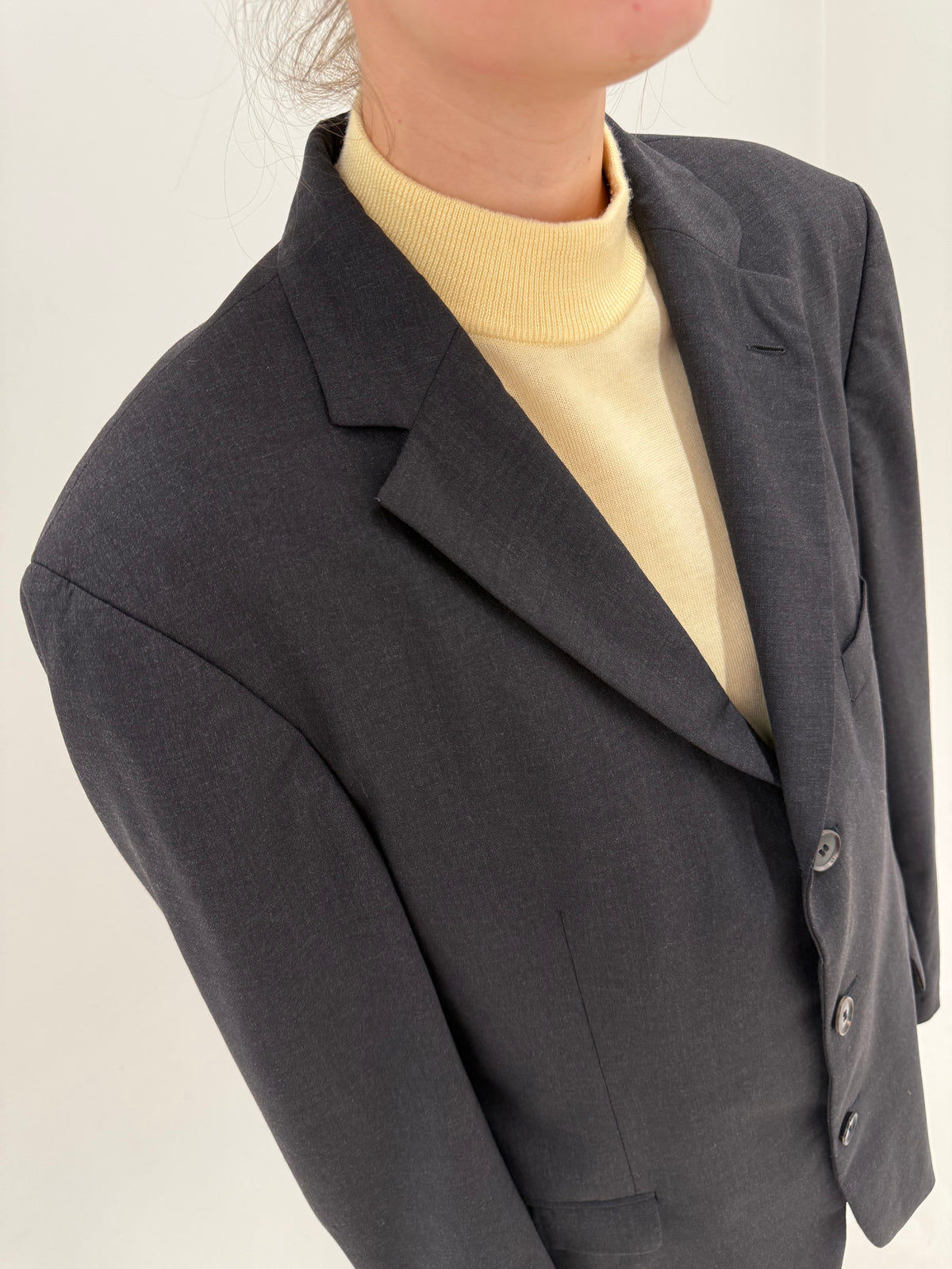 Costum Hugo Boss negru din lana extrafina confort