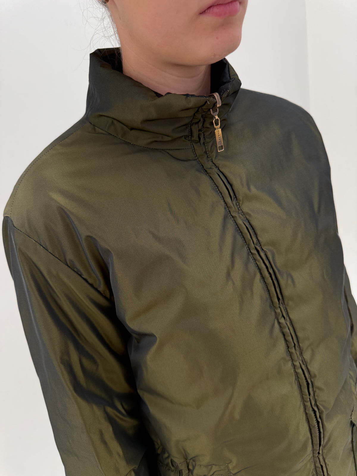 Jacheta Max Mara dark green ușor perlata din puf de gâscă impermeabilă