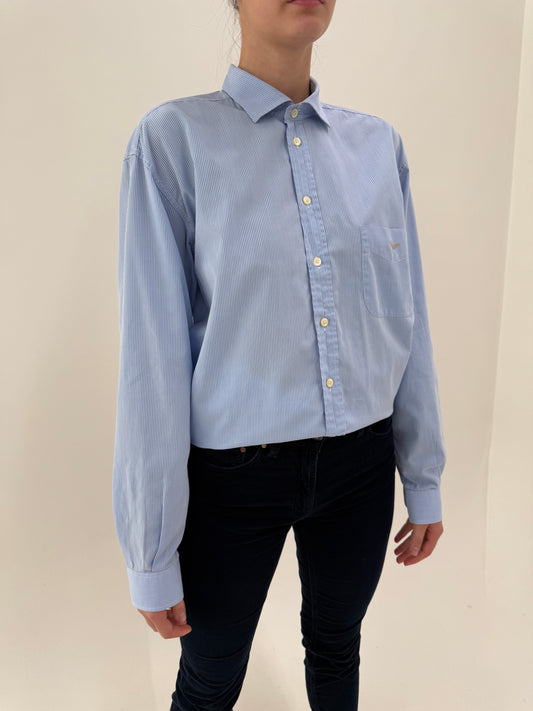 Cămașa Armani cu dungi fine baby blue din poplin excepțional de bumbac
