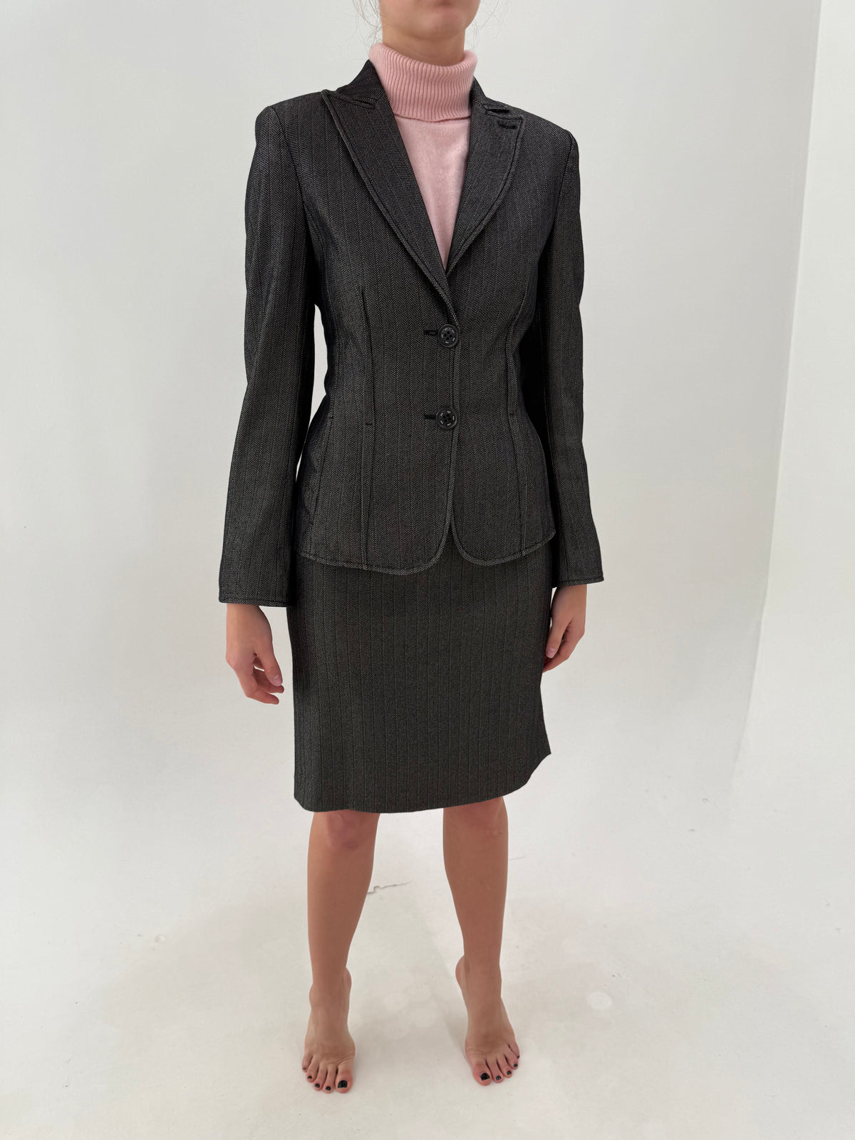 Deux piece Marc Cain luxury tall din lana excepțională cu fustă creion și sacou cambrat