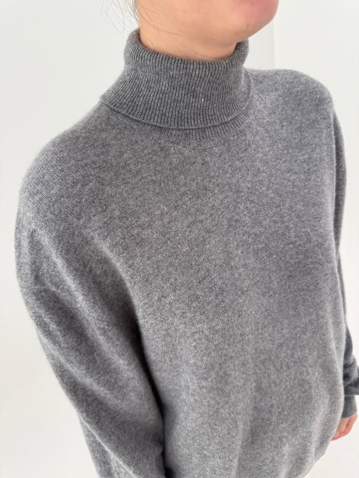 Maleta din cașmir multiply plus size silver gray melanj