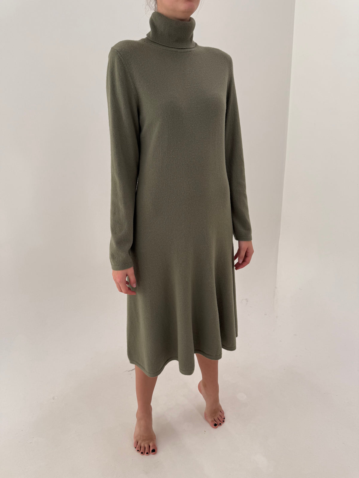 Rochie maxi Sage green tip Maleta din tricot de lana extrafina