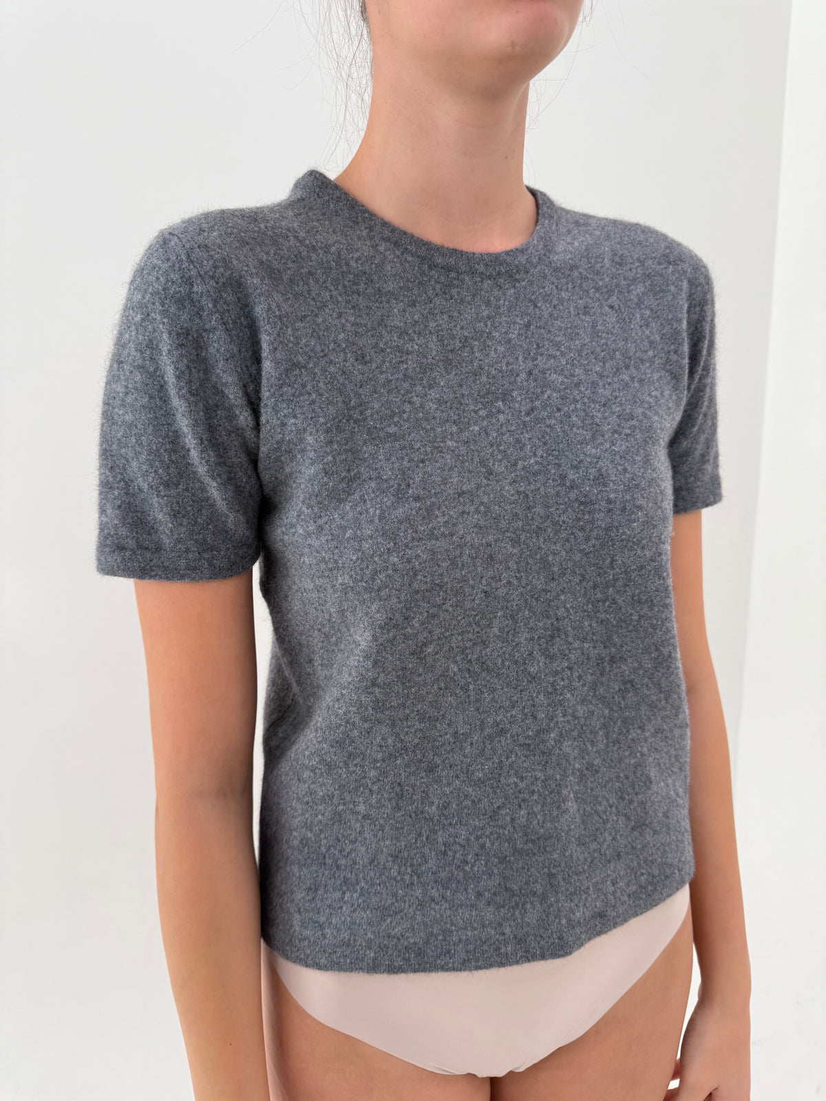 Top gri melanj crew neck din lana extrafina și Angora