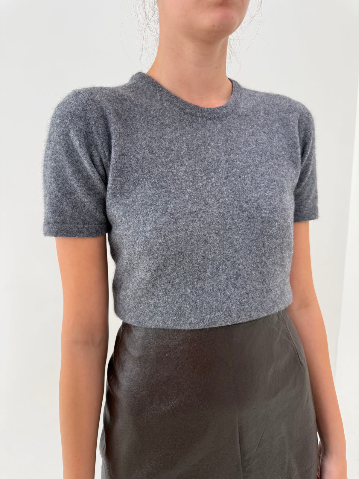 Top gri melanj crew neck din lana extrafina și Angora