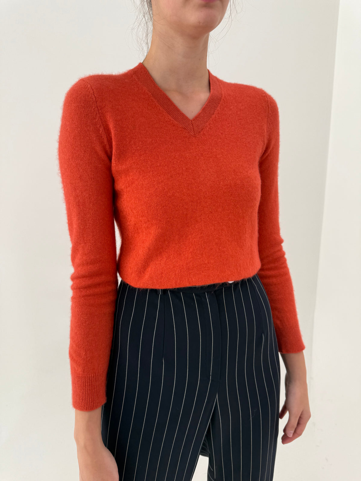 Pulover din cașmir și mătase naturală burnt orange în anchior
