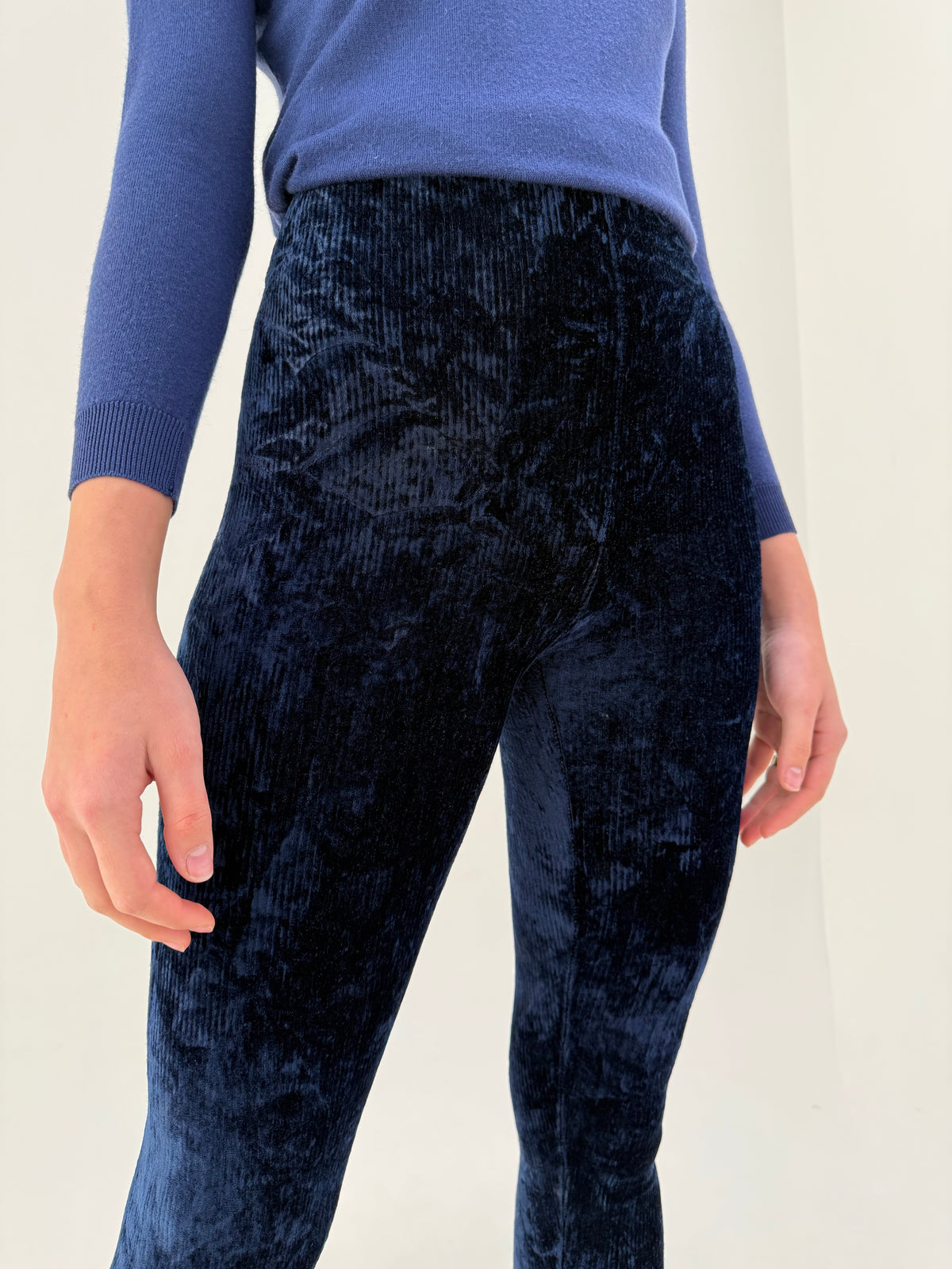 Pantaloni leggings Prada vintage Y2K, din catifea elastică albastru cerneală anii 2000