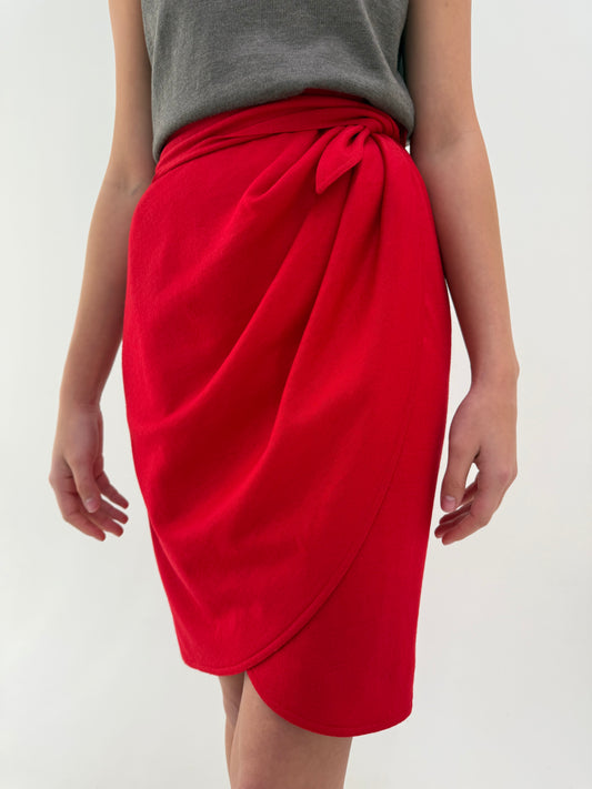 Fustă vintage Ungaro în croi drapat ultra chic petrecut din lana extrafina pura certificată