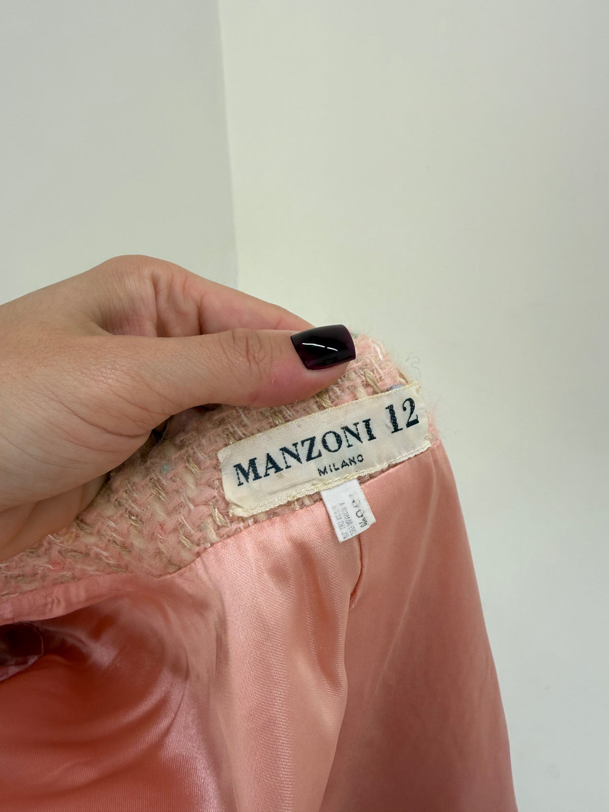 Sacou roz pudrat în stil Chanel din tweed excepțional de lana plin powder Pink