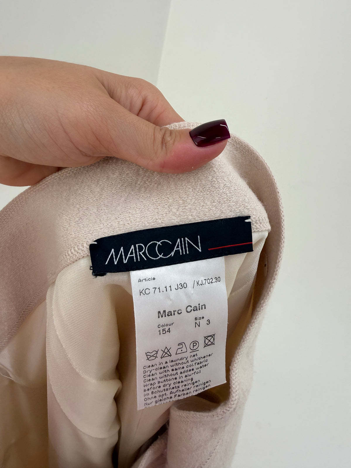 Fustă Marc Cain din boiled wool extrem de fin butter white