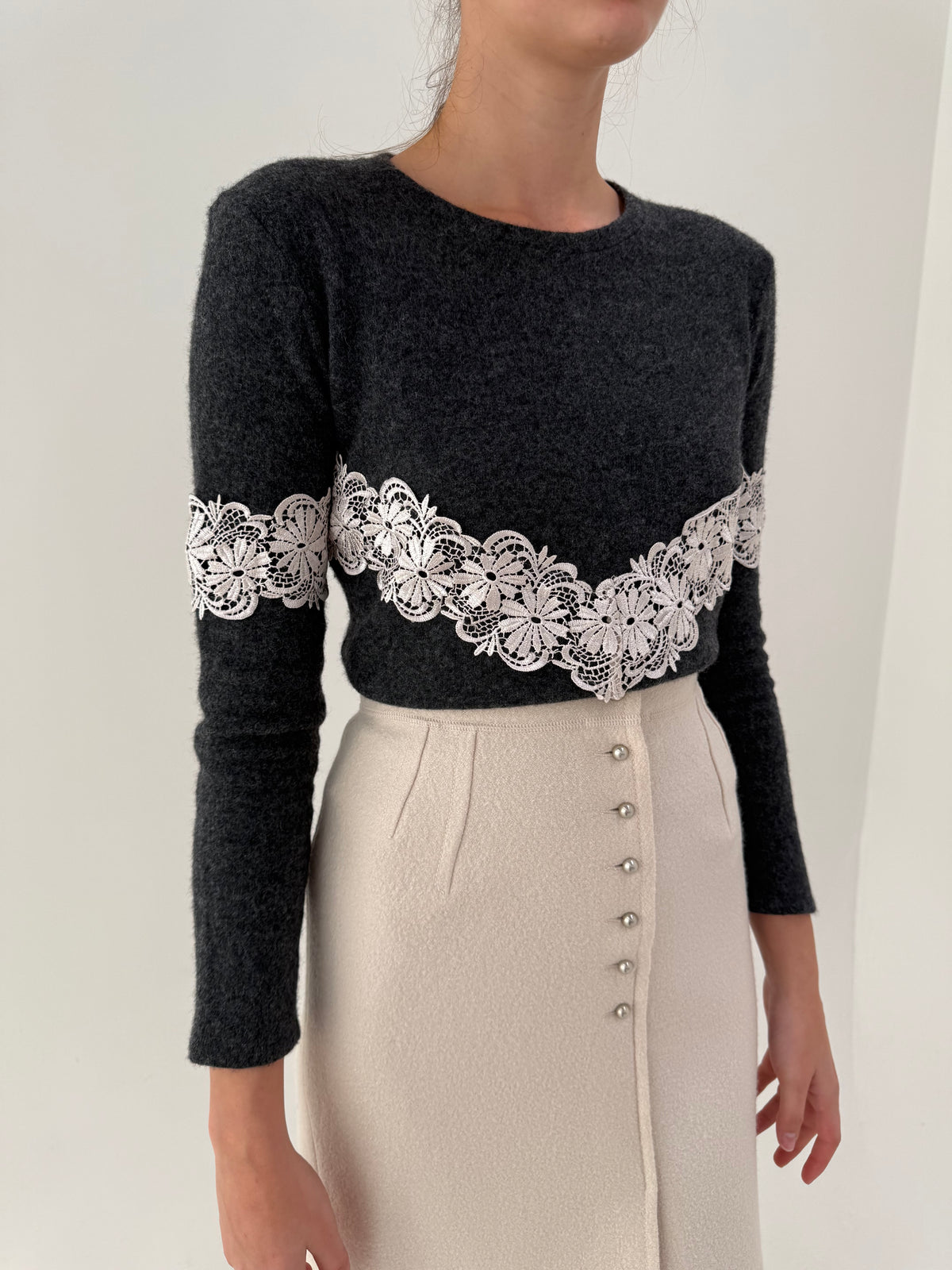 Pulover Max&Co din lana plină extrafina cu dantelă macrame