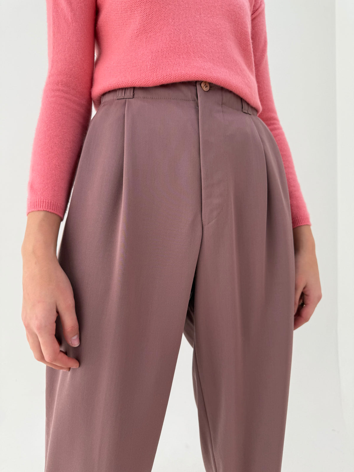 Pantaloni ultra tall dusty pink din lana plină extrafina pura virgină certificată