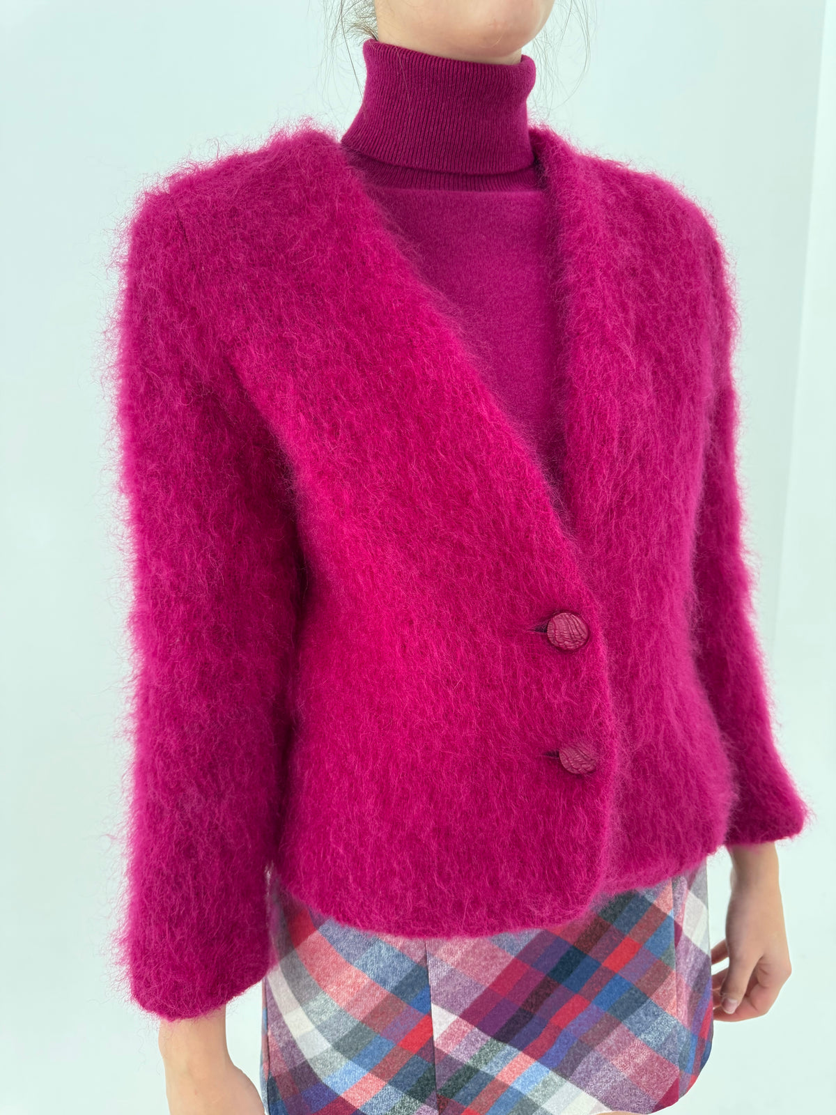 Jacheta vintage fucsia spectaculoasă din mohair în croi minimalist
