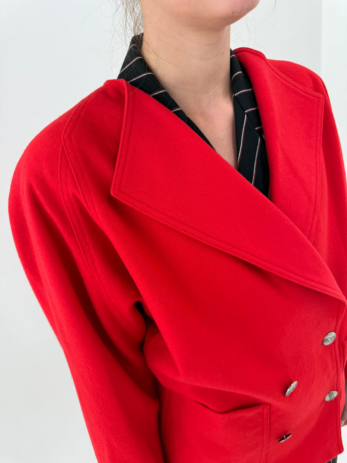 Jacheta de brand luxury vintage italian din lana extrafina cu închidere dublă