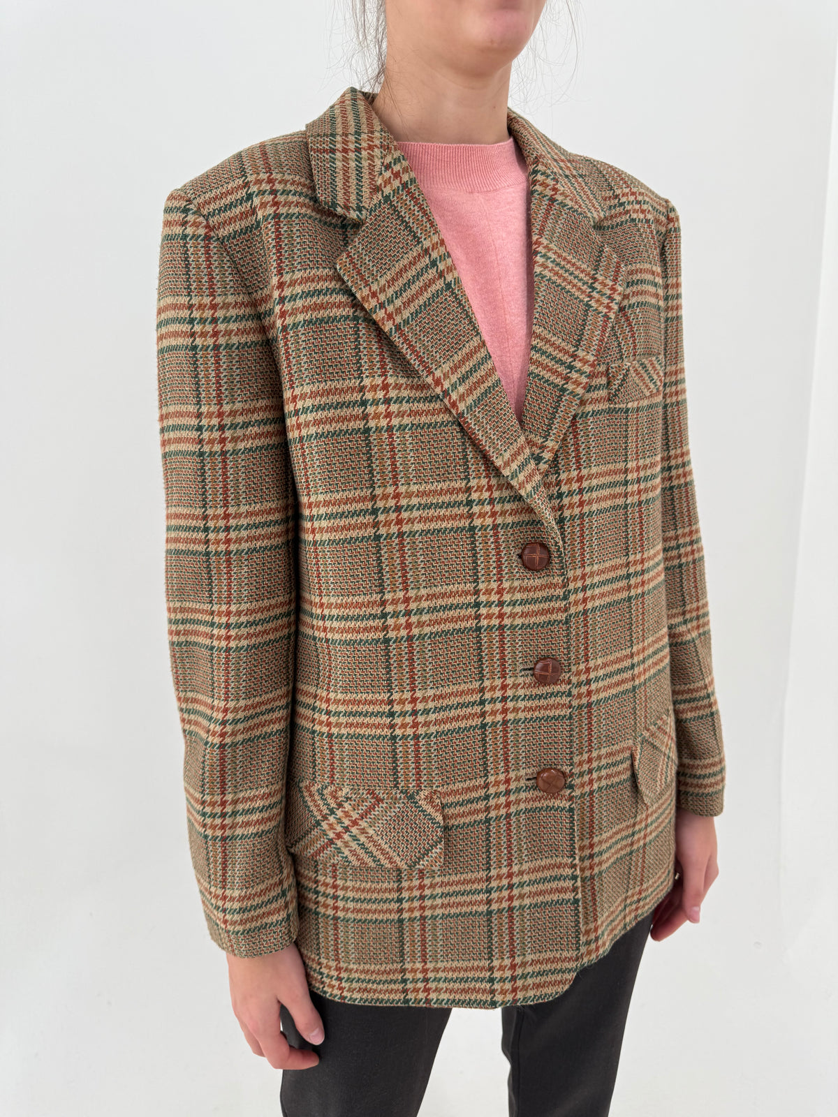 Sacou din tweed camel în carouri și culori superbe din lana extrafina