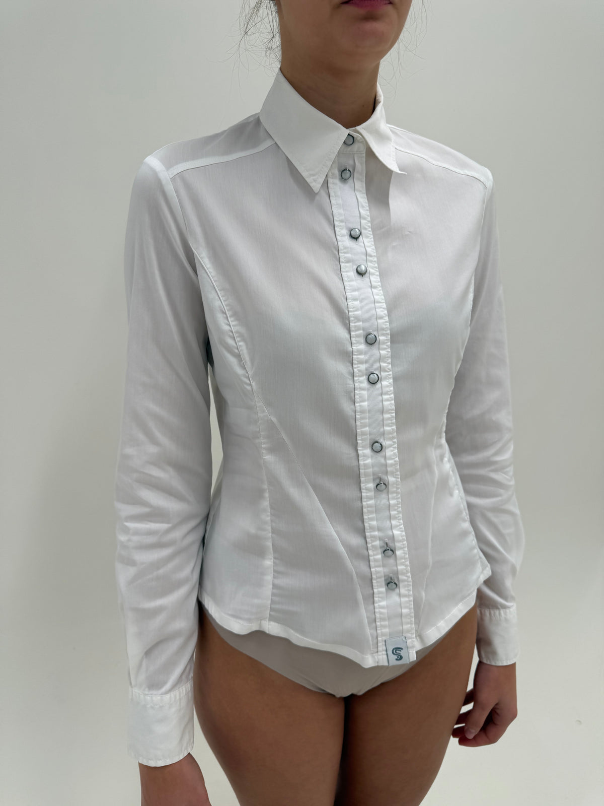 Cămașa Cambrata gama Max Mara din poplin premium cu influențe casual chic
