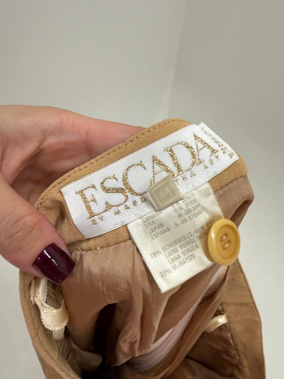 Fustă Escada camel din lana extrafina cu talie ultra înaltă și buzunare