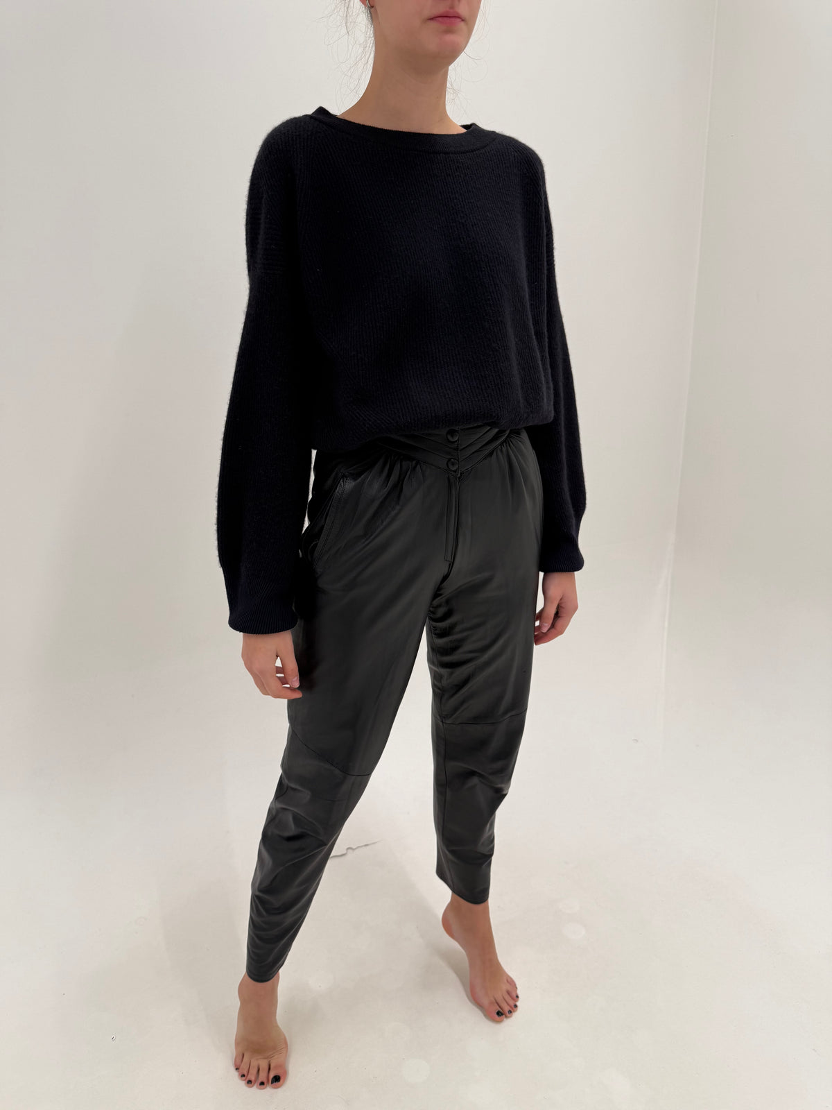 Pantaloni din piele naturală extra moale cu talie extrem de înaltă ultra marcată