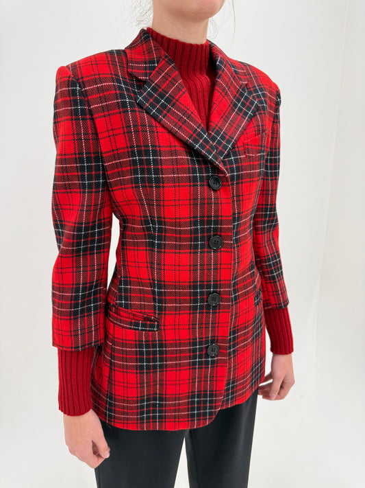 Sacou petite din tartan gros de lana în culori clasice în croi cambrat și lung