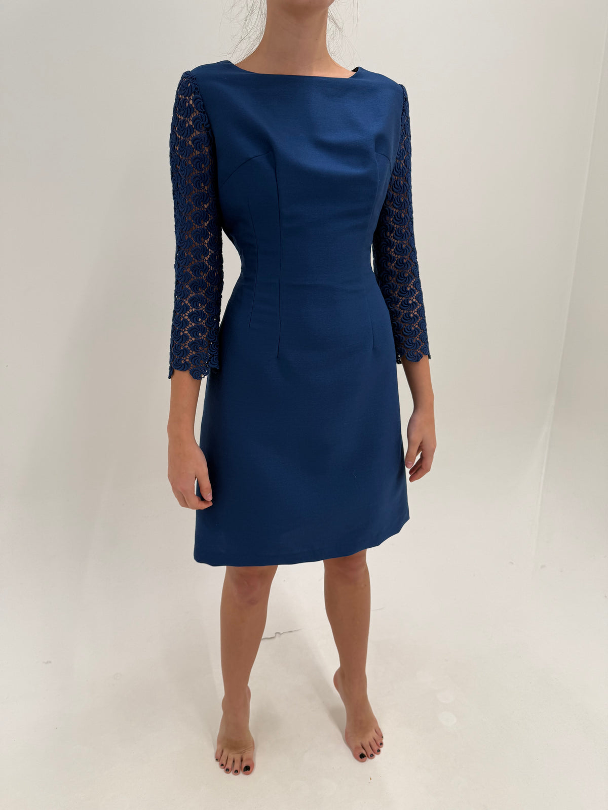 Rochie old vintage anii 60 a la Jackie Keneddy din lana extrafina și macrame excepțional