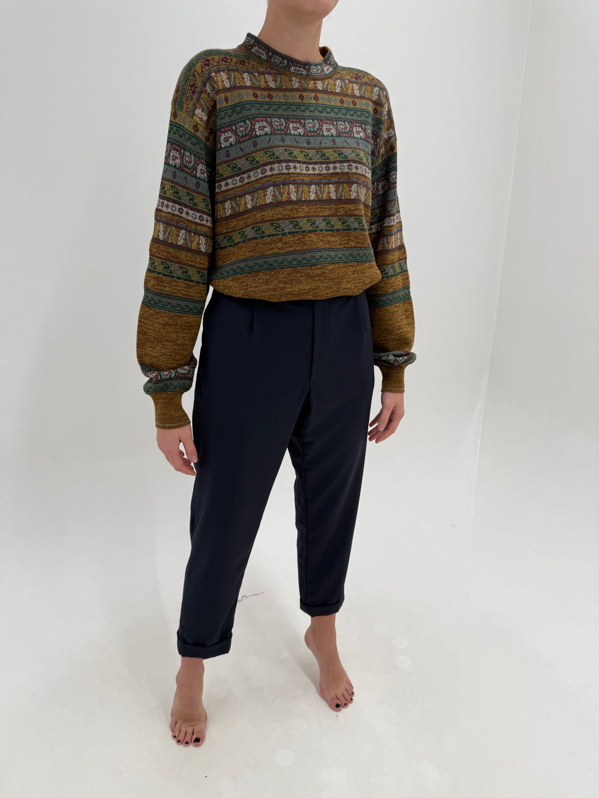 Pantaloni Burberry din lana extrafina super 120’s cu pense Navy blue