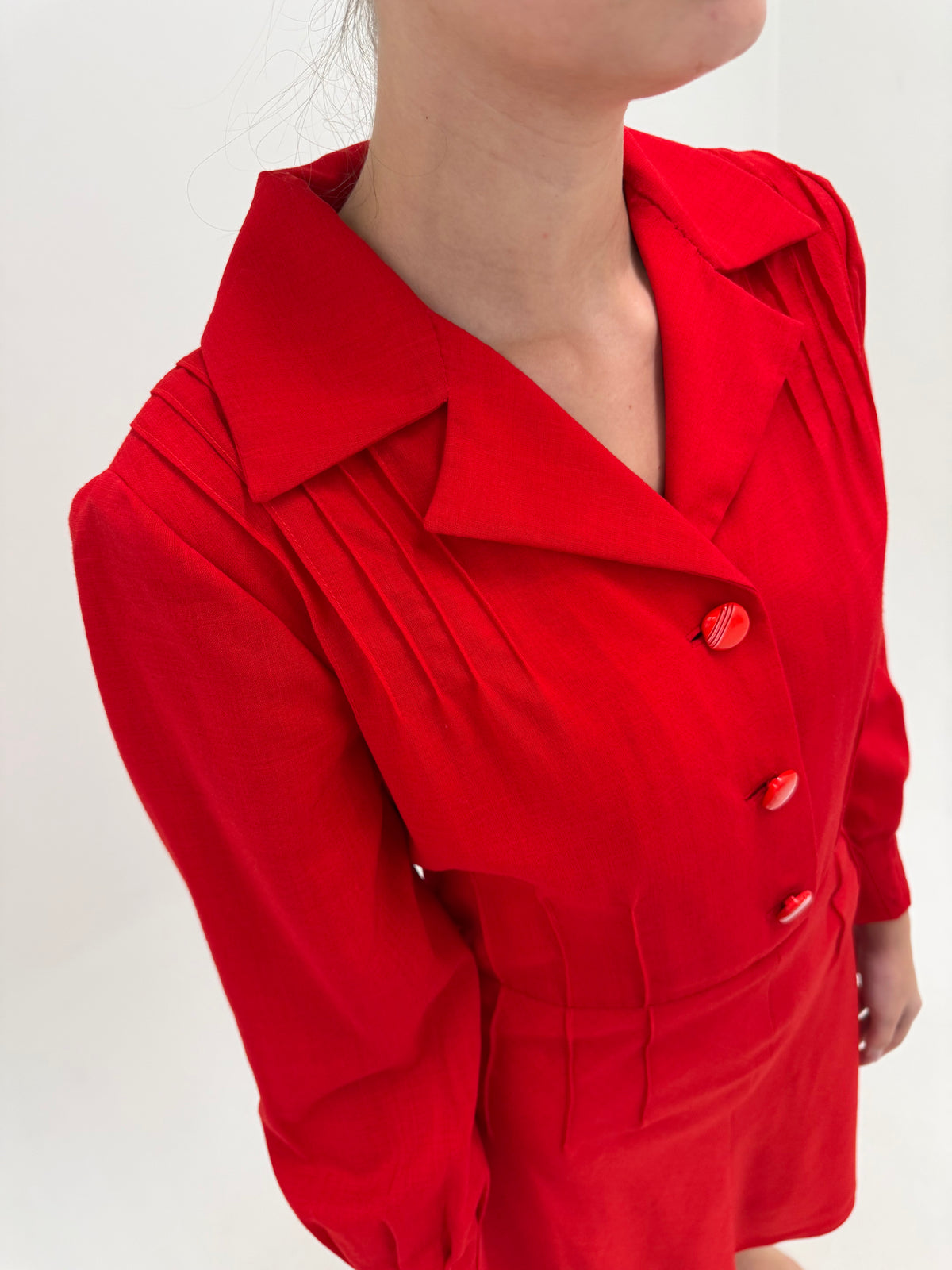 Rochie old vintage anii 70 din stofă de lana extrafina cu talie marcată