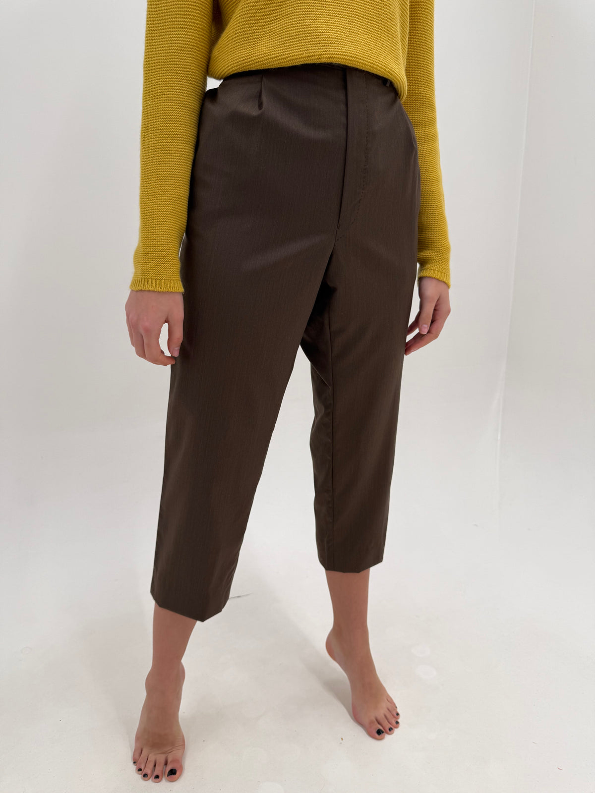 Pantaloni petite luxury Pierre Cardin din lana tasmaniana merino excepțională maro
