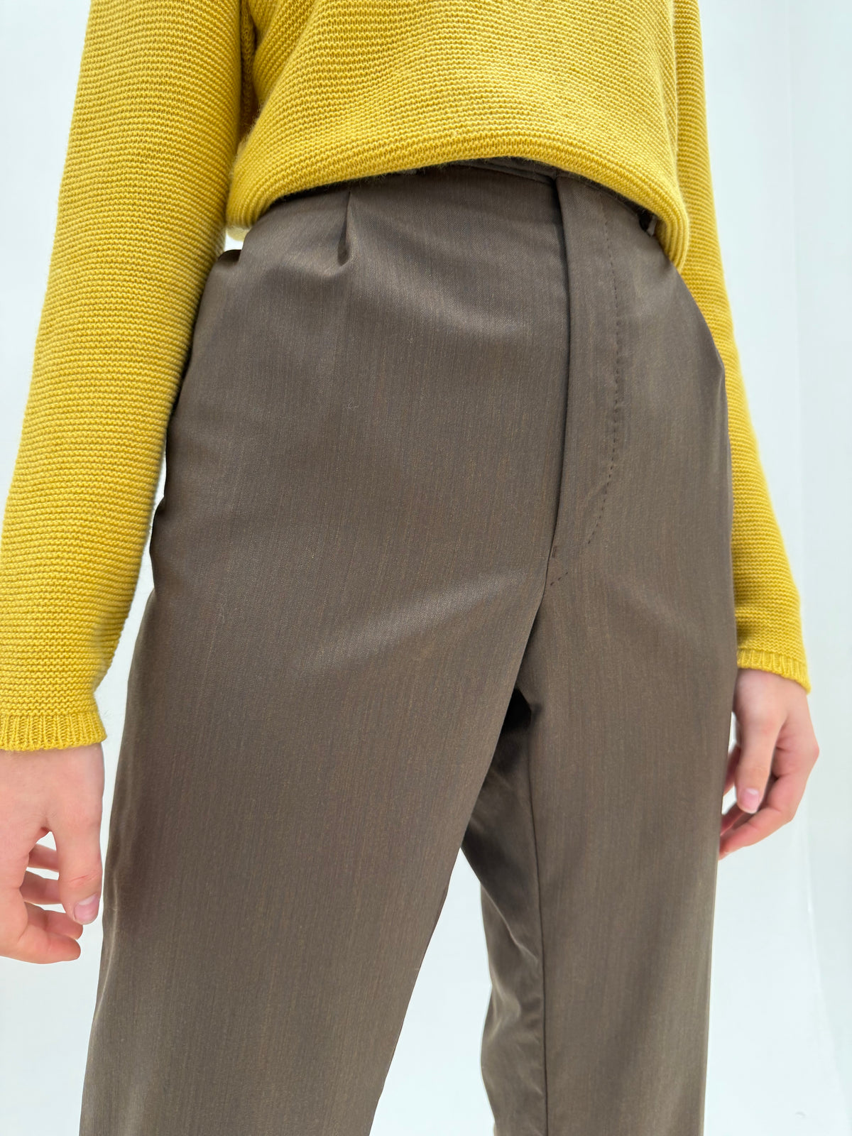 Pantaloni petite luxury Pierre Cardin din lana tasmaniana merino excepțională maro