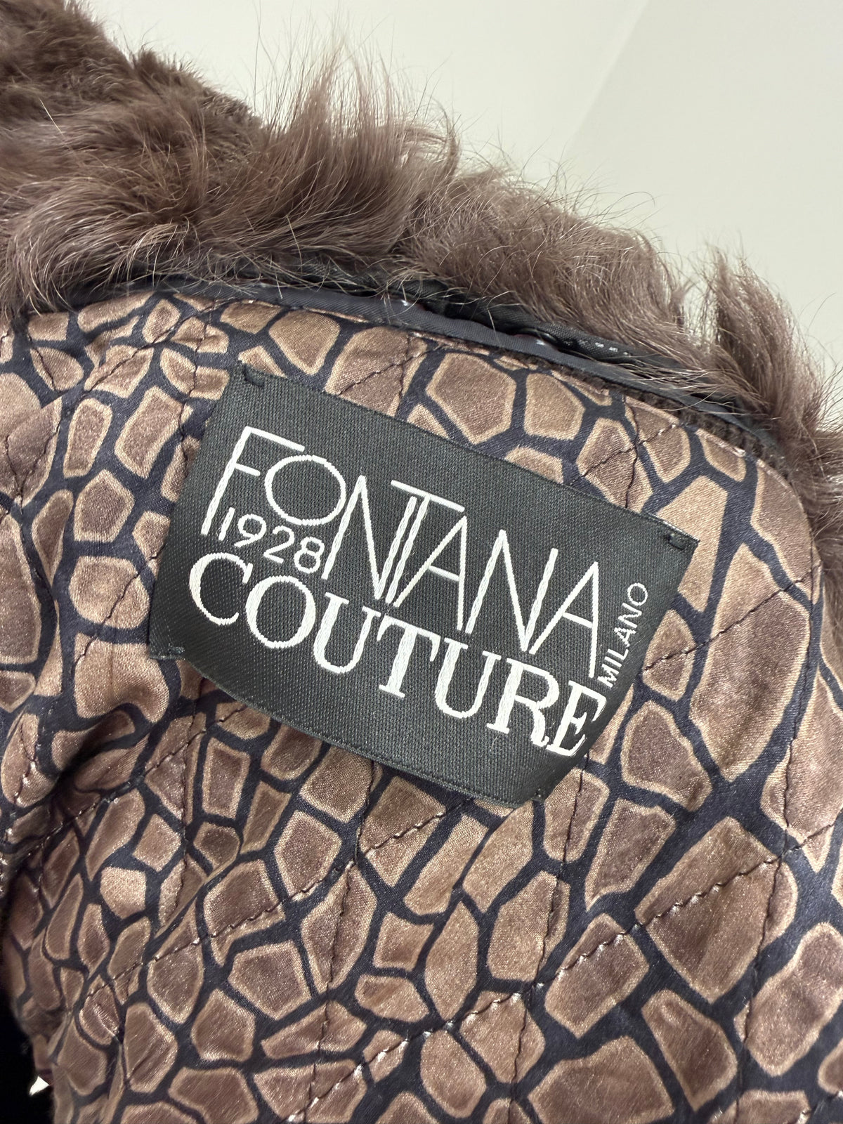 Jacheta maro excepționala couture duffle coat din tricot de lână cu interior din mătase light padded