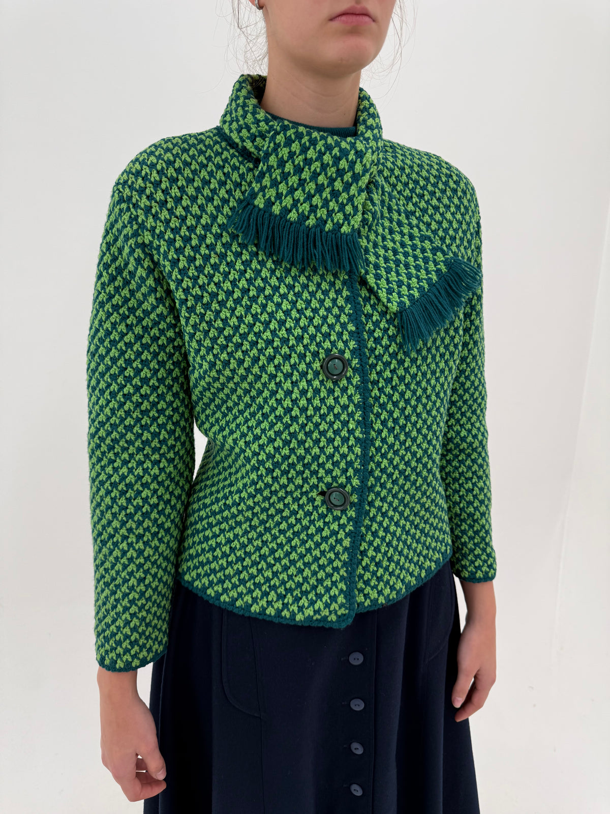 Jacheta petite din lana groasă în nuanțe superbe de verde cu shawl collar
