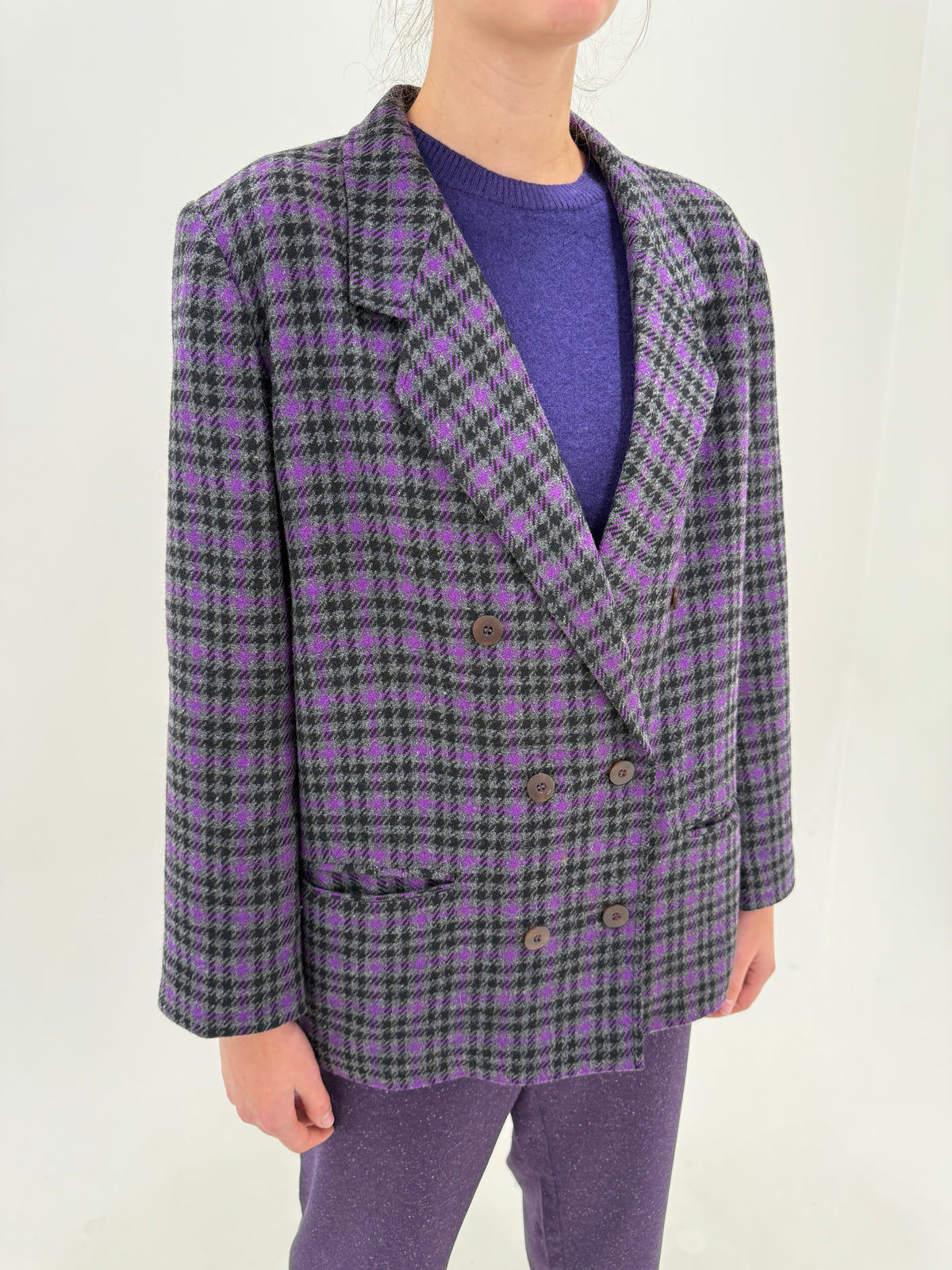 Sacou din tweed de lana în culori superbe și închidere dublă