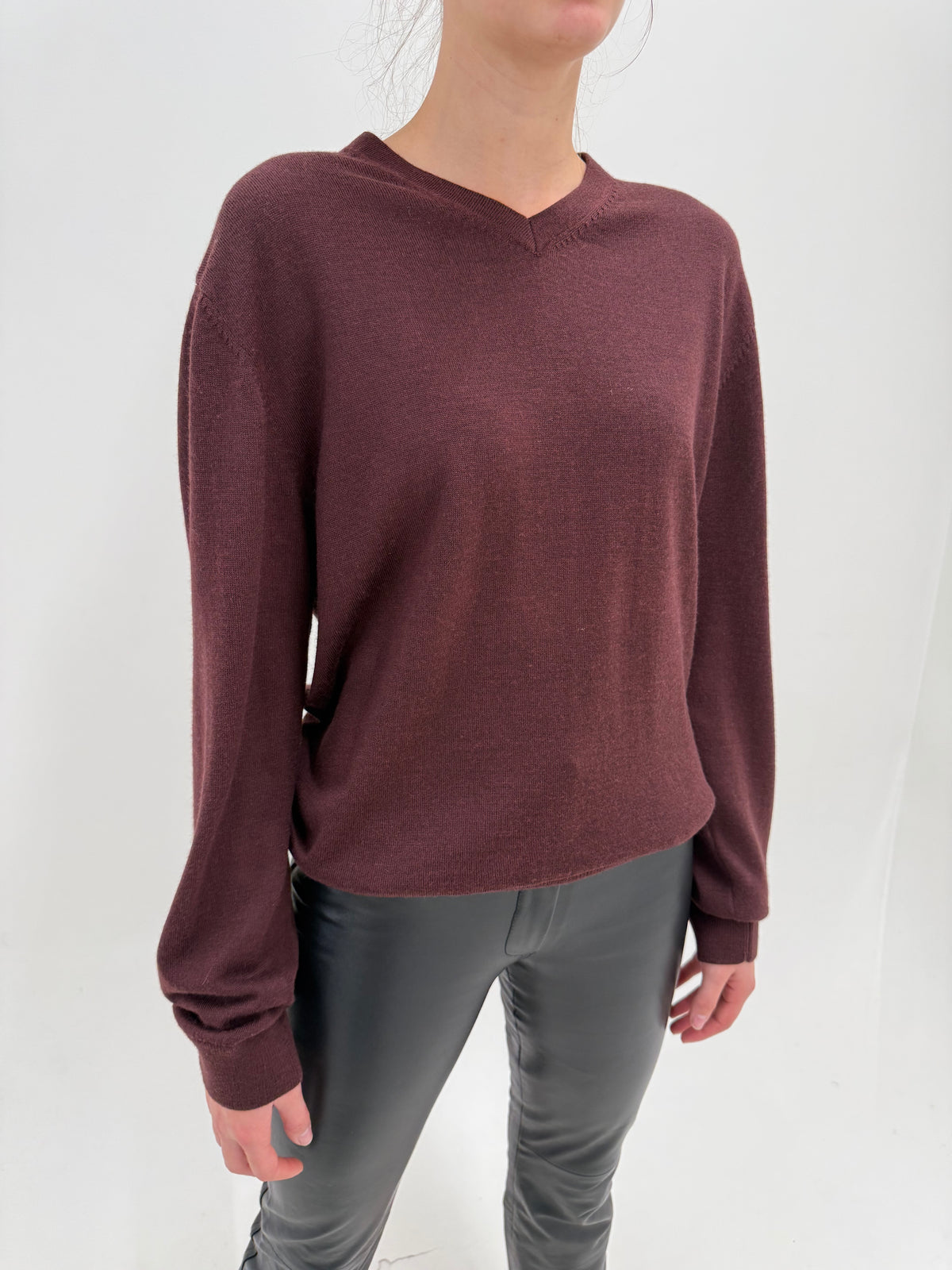 Pulover mahogany brown în anchior din lana extrafina